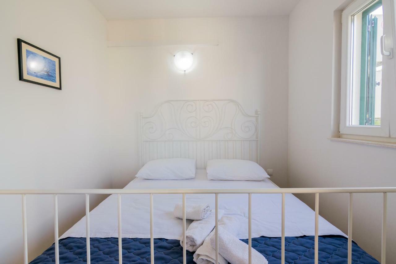 Apartman Emil Supetar Εξωτερικό φωτογραφία